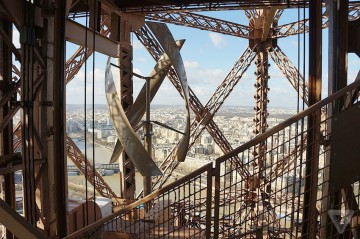 Turnul Eiffel, dotat cu două turbine eoliene